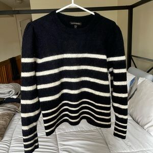 Wool navy white striped sweater puffed sleeves